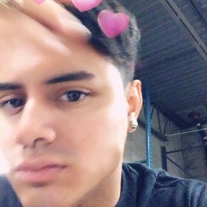 Meet your Posher, Jonathan